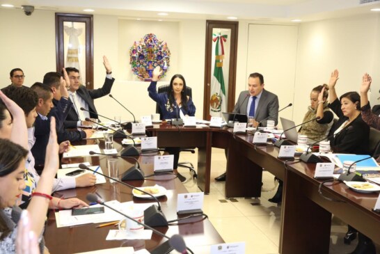 Aprueba cabildo de Metepec dictamen de galardonados de la presea Metepec 2019