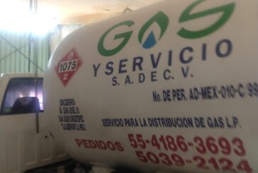 Recuperan una pipa de combustible mediante un cateo en Tultitlán.