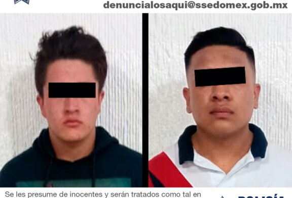 Detienen en flagrancia a dos hombres probables responsables de robar con lujo de violencia un automóvil