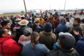 Vecinos de San Blas Otzacatipan se manifiestan por despojo de terrenos para uso común