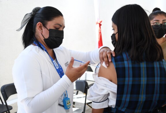 ¡Atención! Este lunes arranca campaña de vacunación contra Influenza y Covid en Edomex