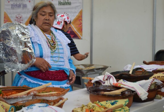 Impulsan cocina tradicional como expresión viva de la cultura indígena del Edoméx