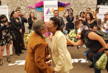 Celebran en Coacalco el primer matrimonio igualitario