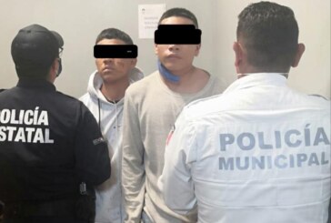 Policía de Metepec asegura a dos miembros de banda dedicada al robo de joyerias