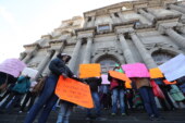 Continúan protestas para  la destitución del sacerdote de la comunidad de San Bartolomé Atlatlahuca