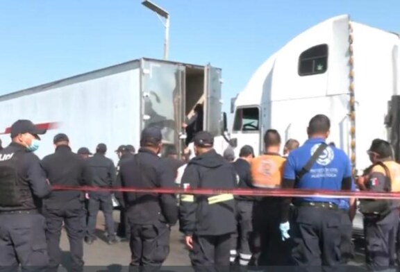 Detienen a trailero tras arrollar a motociclista; transportaba más de 100 migrantes