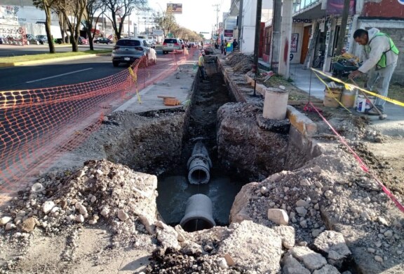 Avanzan importantes obras sobre tecnológico realizadas por el organismo de agua de Metepec