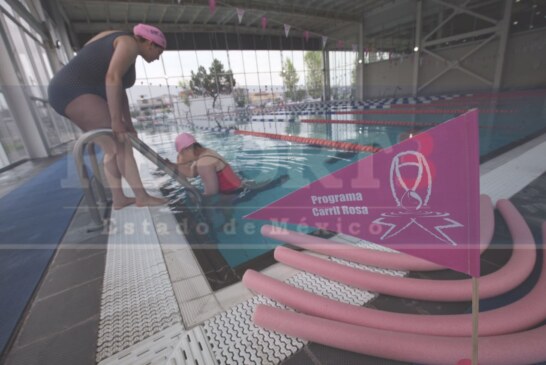 Inauguran el carril rosa en el multideportivo La Pila