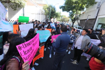 Estudiantes de UniverMillenium protestan y denuncias acoso sexual.