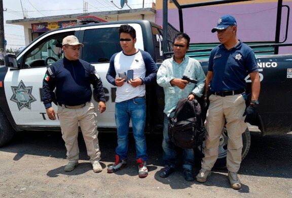 Captura Policía de Toluca a dos por presunto robo con violencia en San Andrés Cuexcontitlán