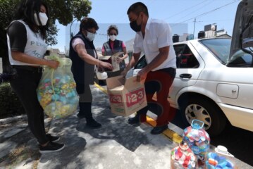 Taxistas  se unen para ayudar a Tadeo