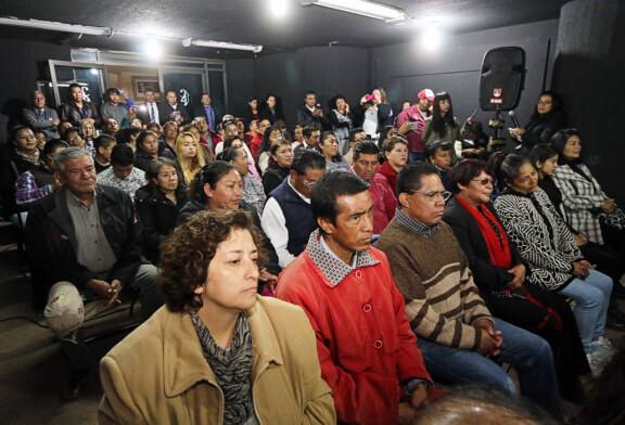 Construye Toluca espacios de poesía, reflexión y paz: poetas