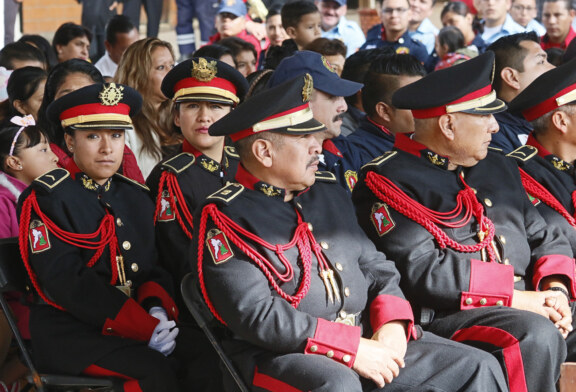 Con emotiva fiesta celebran en Toluca a los  Bomberos