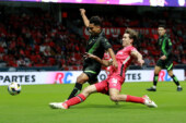 Con doblete del portugués Paulinho, los Diablos Rojos del Toluca consiguieron la primera victoria del Apertura 2024 de la Liga MX: 3-2 ante FC Juárez, en casa