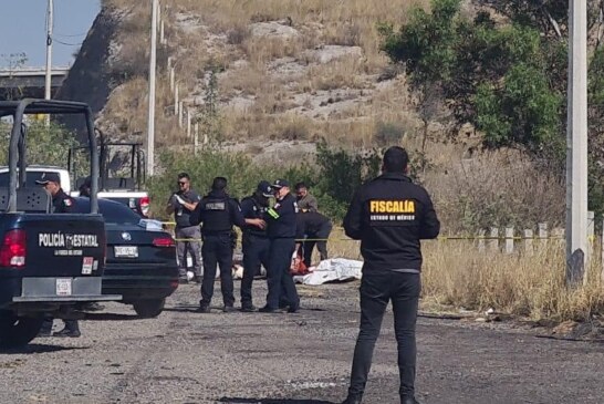 Seis cuerpos son abandonados en los límites de Edomex y Querétaro.