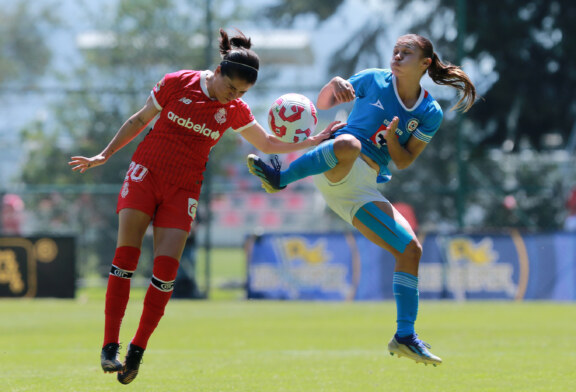 Toluca Femenil derrotó 3-1 a Cruz Azul y mantiene la esperanza de calificar a la Liguilla