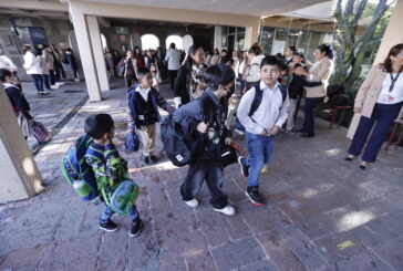 Regresan a clases más de 2.8 millones de estudiantes en el #Edomex