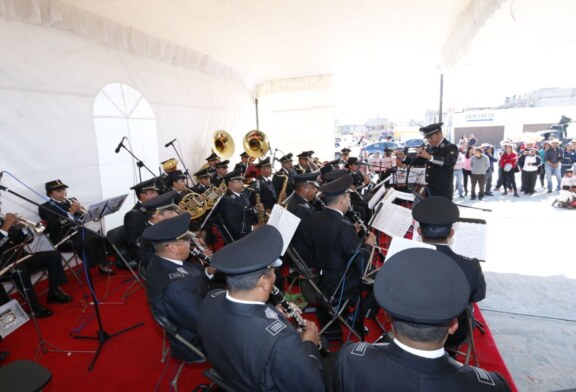 Deleita con espectacular concierto Ejército Mexicano a pobladores de San Pablo Autopan