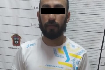 Asegura secretaría de seguridad vehículo aparentemente utilizado como muro para cometer un homicidio