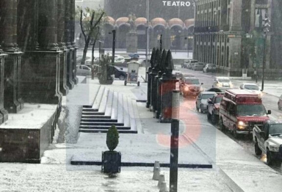 Lluvia atípica en Toluca la viste de blanco.