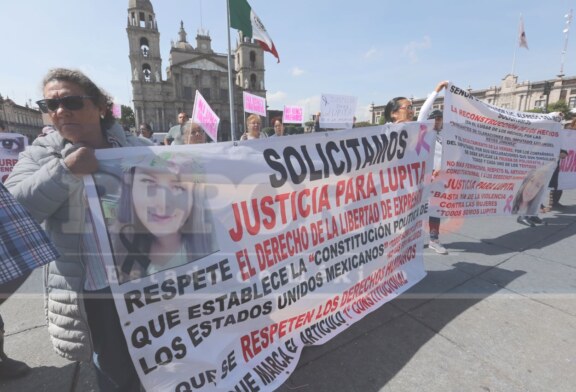 Rompe record Alfredo del Mazo, recibe una manifestación cada hora