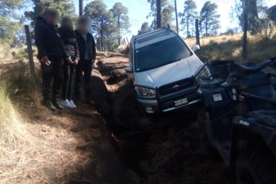 Dos turistas extraviados en el Xinantécatl, fueron auxiliados por elementos de la secretaría de seguridad