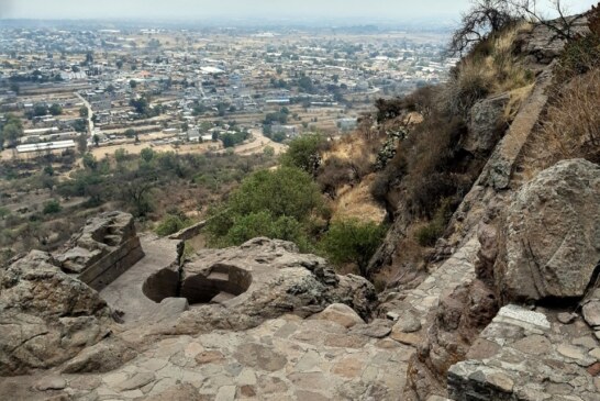 Es zona arqueológica de Tezcutzingo legado del rey Nezahualcóyotl para los mexiquenses