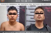 Elementos de la FGJEM ingresan a un penal estatal a dos sujetos investigados por el robo a una joyería en Tlalnepantla