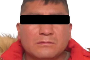 Detienen a policía municipal de Toluca por secuestró del padre de ex esposa de alcalde de Toluca.