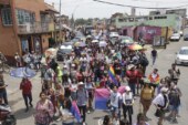 Marchan por el Orgullo de la Comunidad LGBT+ en Metepec