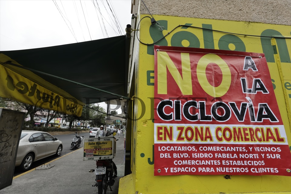 Aumenta conflicto por ciclovía en Toluca.