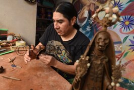 Catrinas de barro  son tradición e historia en Metepec