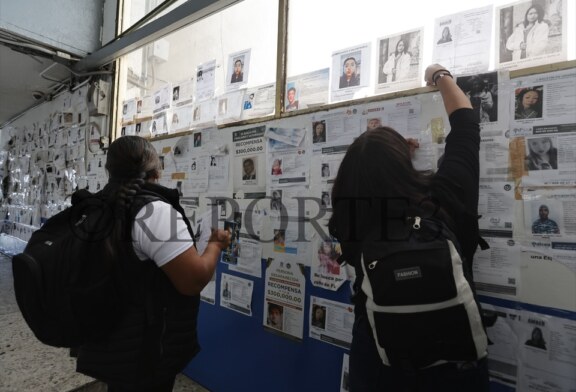 Madres buscadoras exigen a las autoridades dar con el paradero de sus hijas.