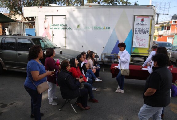 En Metepec trabajo permanente por el bienestar de la mujer: Gaby Gamboa