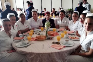 Entregan reconocimientos a enfermeras y enfermeros de la Cruz Roja en el Estado de México